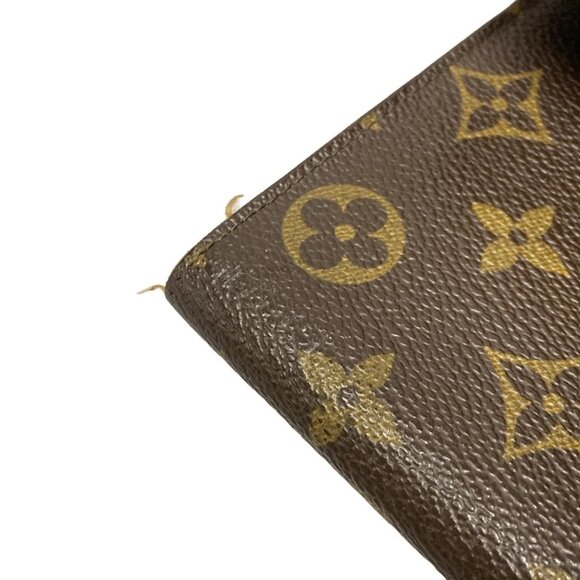 LOUIS VUITTON Pochette Passport Monogram - Trifold Wallet 176-031725 - Picture 3 of 11